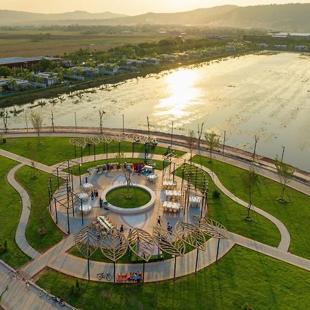 Wonderland Suites And Resort Σίχανουκβιλ Εξωτερικό φωτογραφία